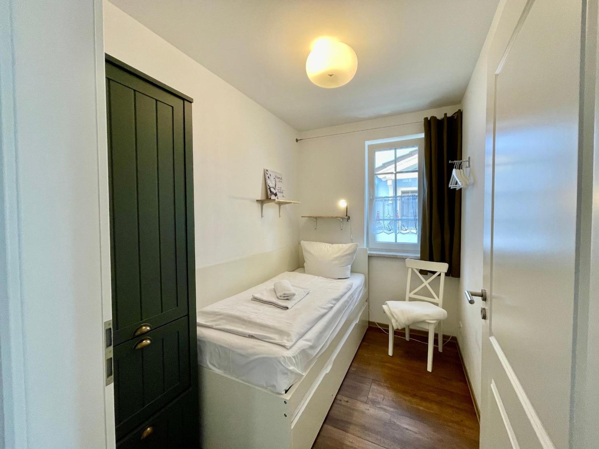 Ferienwohnung1 In Der Villa Westwind Thiessow Esterno foto