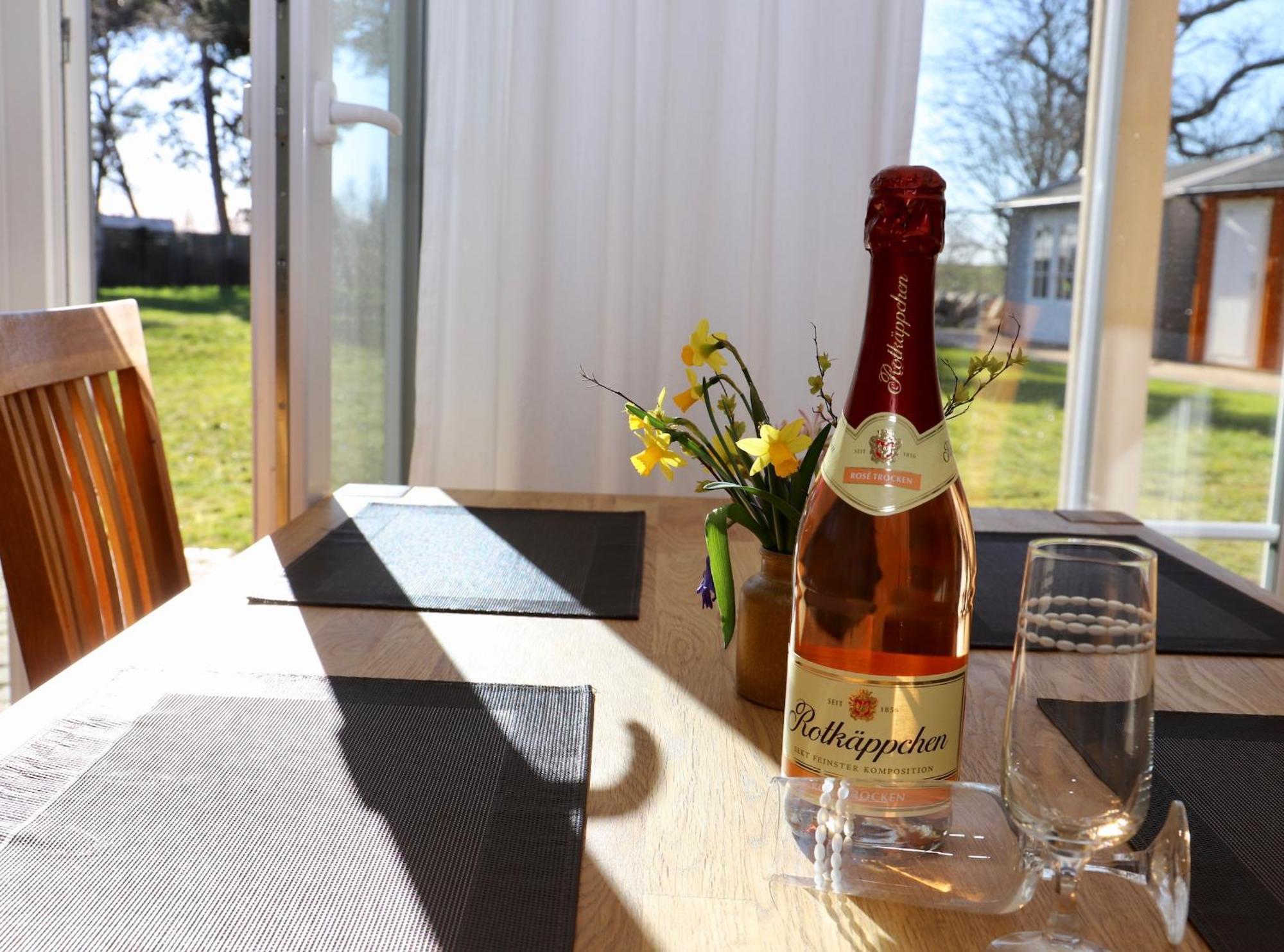 Ferienwohnung1 In Der Villa Westwind Thiessow Esterno foto